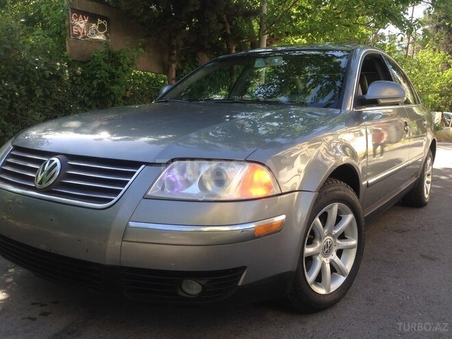 Volkswagen Passat 2003, 270,000 km - 1.8 l - Bakı