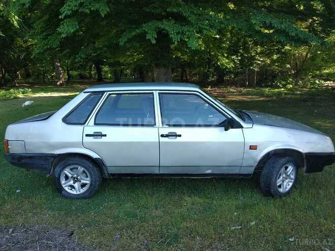 LADA (VAZ) 21099 2001, 389,408 km - 1.5 l - Xudat