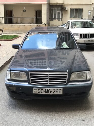 Mercedes C 180 1998, 330,000 km - 1.8 l - Bakı