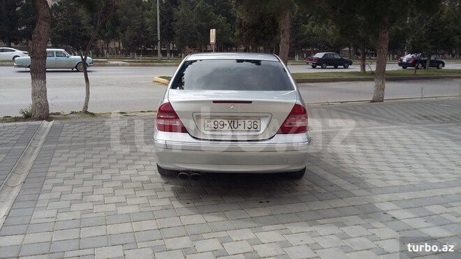 Mercedes C 200 2001, 293,000 km - 2.0 l - Bakı