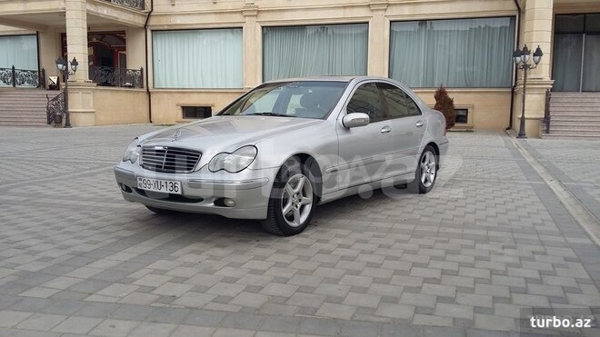 Mercedes C 200 2001, 293,000 km - 2.0 l - Bakı