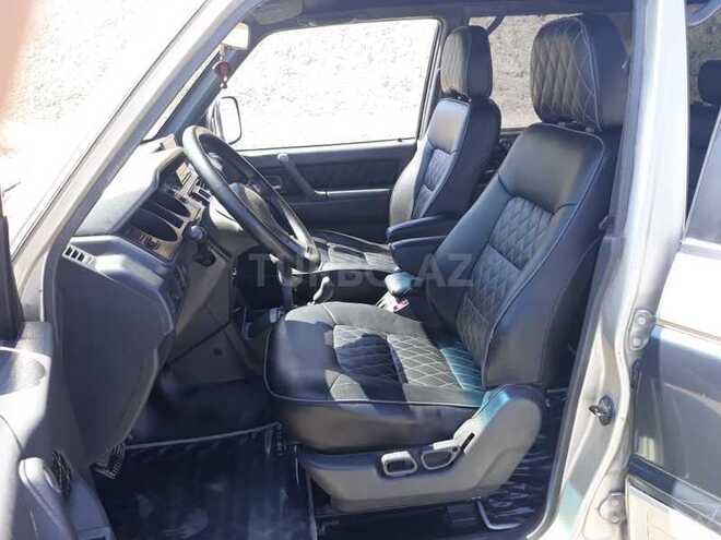 Mitsubishi Pajero 1993, 301,000 km - 2.5 l - Bakı