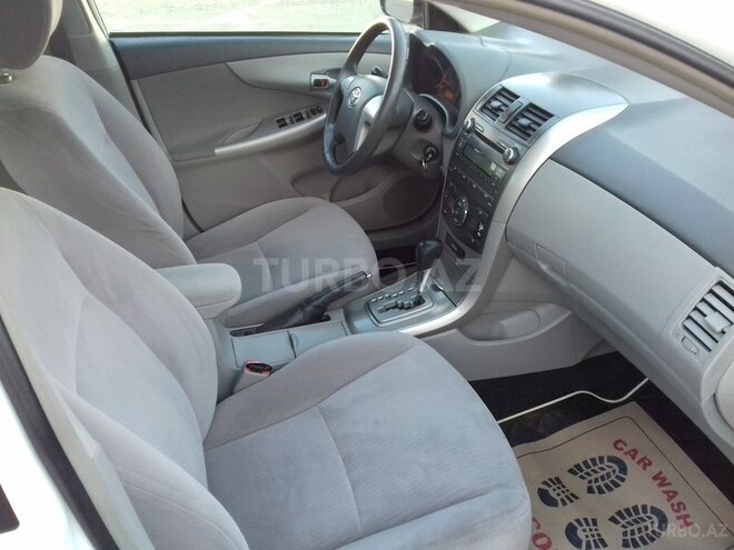 Toyota Corolla 2007, 128,000 km - 1.8 l - Gəncə