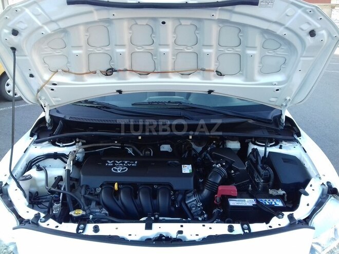 Toyota Corolla 2007, 128,000 km - 1.8 l - Gəncə