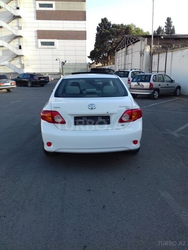 Toyota Corolla 2007, 128,000 km - 1.8 l - Gəncə