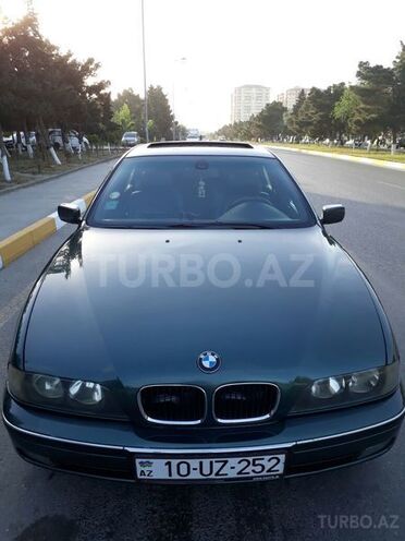 BMW 523 1999, 352,000 km - 2.3 l - Sumqayıt