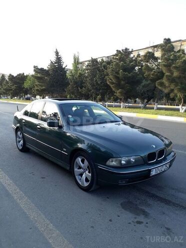 BMW 523 1999, 352,000 km - 2.3 l - Sumqayıt