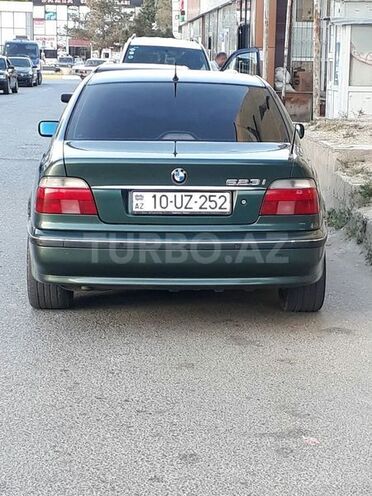 BMW 523 1999, 352,000 km - 2.3 l - Sumqayıt