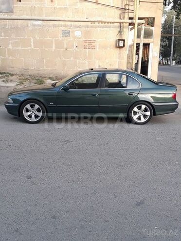 BMW 523 1999, 352,000 km - 2.3 l - Sumqayıt