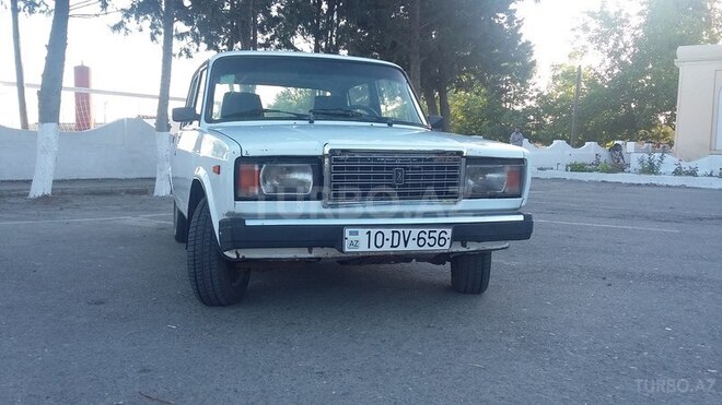 LADA (VAZ) 2107 2003, 250,000 km - 1.6 л - Salyan