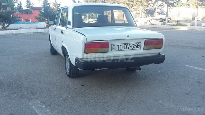 LADA (VAZ) 2107 2003, 250,000 km - 1.6 л - Salyan