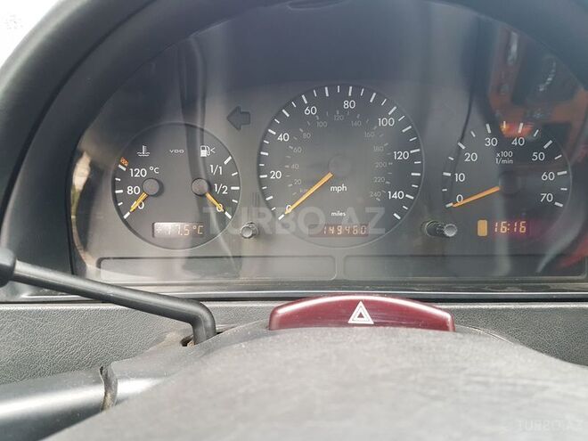 Mercedes ML 320 2001, 146,000 km - 3.2 л - Lənkəran