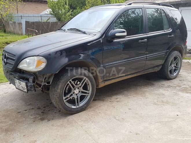 Mercedes ML 320 2001, 146,000 km - 3.2 л - Lənkəran