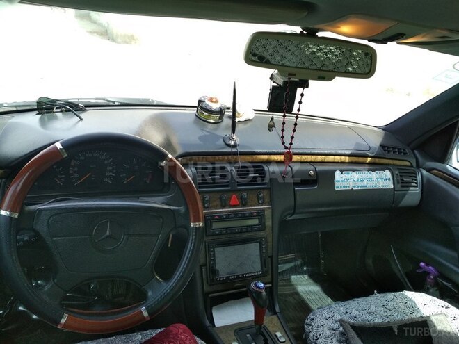 Mercedes E 250 1996, 385,600 km - 0.2 l - Bakı