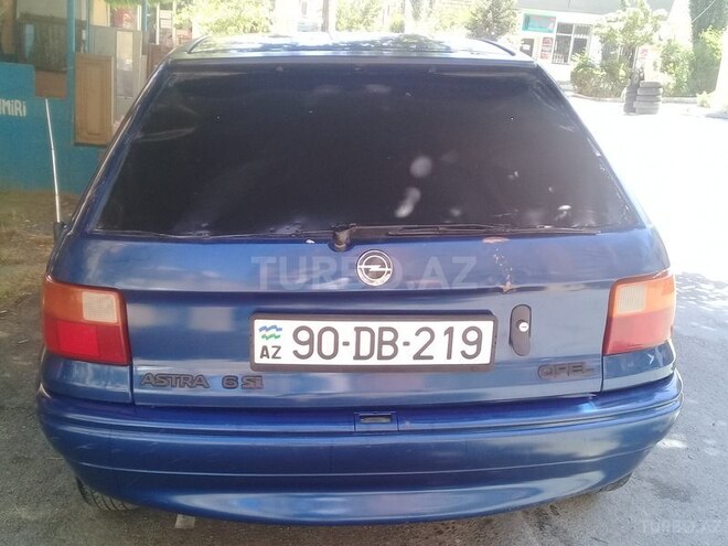 Opel Astra 1994, 345,000 km - 1.6 l - Bakı