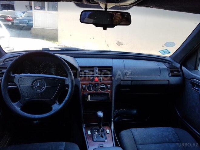 Mercedes C 230 1996, 495,000 km - 2.3 l - Bakı