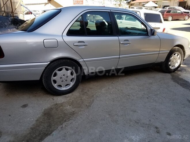 Mercedes C 230 1996, 495,000 km - 2.3 l - Bakı