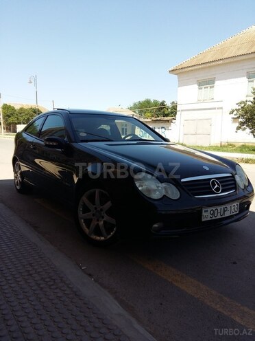 Mercedes C 200 2001, 275,000 km - 2.0 l - Salyan