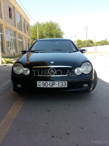 Mercedes C 200 2001, 275,000 km - 2.0 l - Salyan