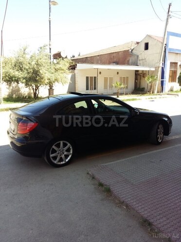 Mercedes C 200 2001, 275,000 km - 2.0 l - Salyan
