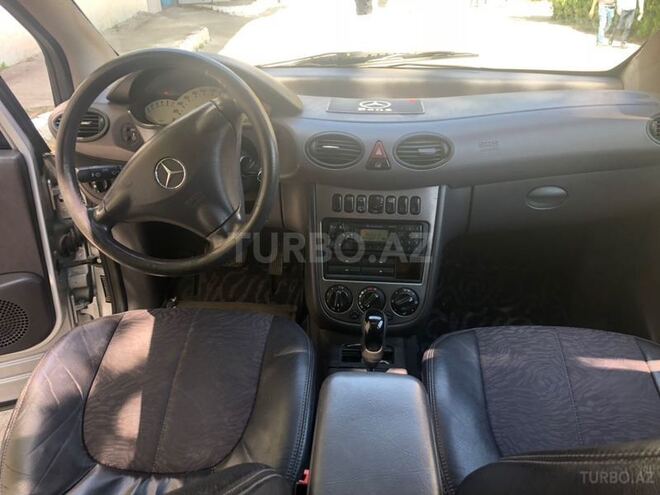Mercedes A 190 2002, 195,000 km - 1.9 l - Bakı