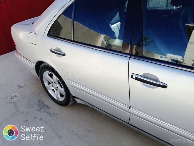Mercedes E 230 1996, 195,695 km - 2.3 л - Bakı