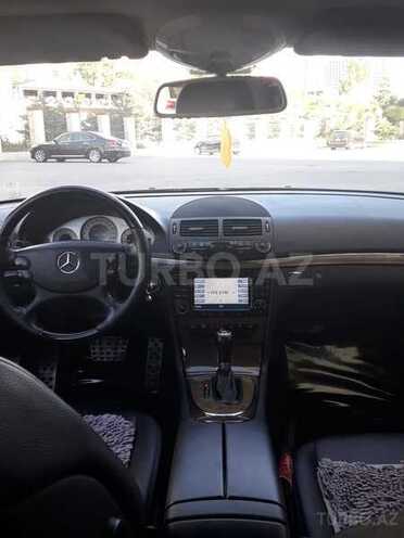 Mercedes E 350 2006, 121,000 km - 3.5 l - Bakı