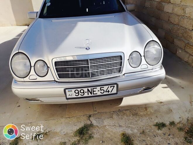Mercedes E 230 1996, 195,695 km - 2.3 л - Bakı