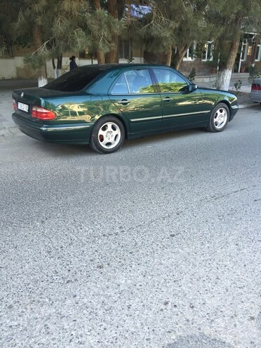 Mercedes E 240 2000, 398,000 km - 2.6 l - Sumqayıt