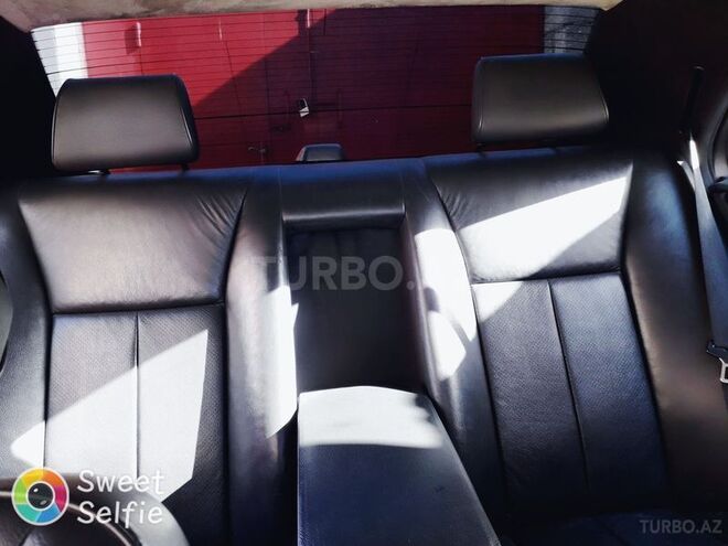 Mercedes E 230 1996, 195,695 km - 2.3 л - Bakı