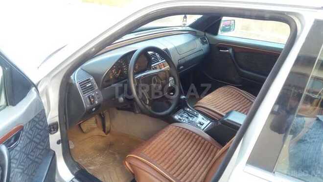 Mercedes C 180 1994, 320,000 km - 1.8 l - Bakı