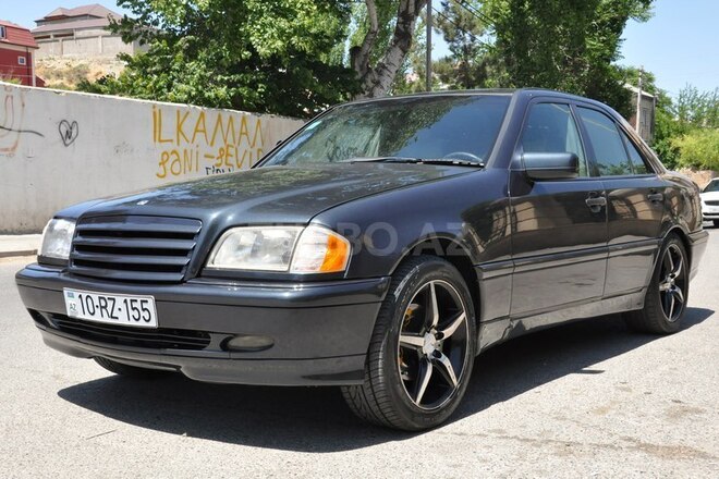 Mercedes C 230 1999, 253,500 km - 2.3 l - Bakı