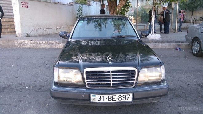 Mercedes E 200 1993, 826,625 km - 2.0 l - Bakı