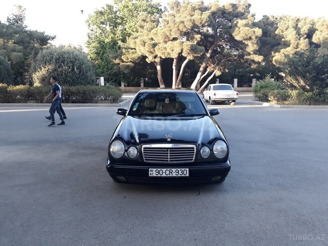 Mercedes E 230 1997, 245,000 km - 2.3 л - Bakı