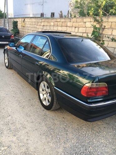 BMW 735 1998, 302,000 km - 3.5 l - Bakı