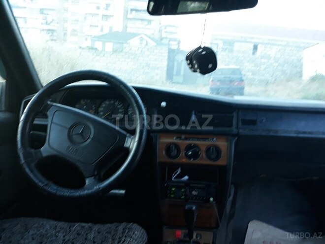 Mercedes 190 1990, 352,154 km - 2.0 l - Bakı