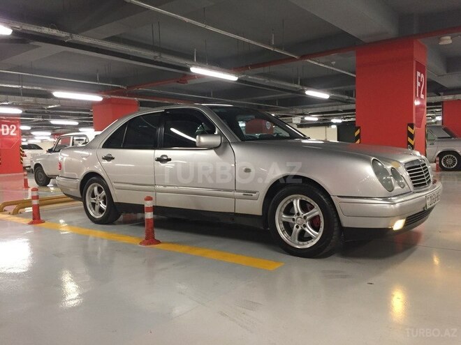 Mercedes E 200 1996, 376,544 km - 2.0 l - Gəncə