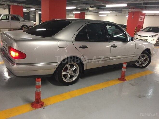 Mercedes E 200 1996, 376,544 km - 2.0 l - Gəncə