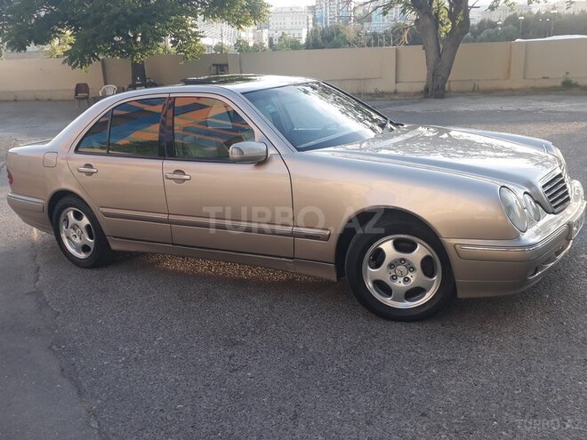 Mercedes E 320 2000, 357,000 km - 3.2 l - Bakı