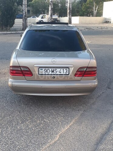Mercedes E 320 2000, 357,000 km - 3.2 l - Bakı