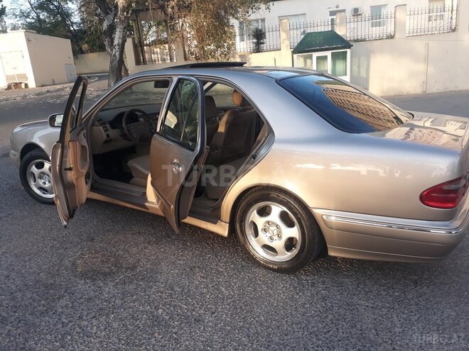Mercedes E 320 2000, 357,000 km - 3.2 l - Bakı