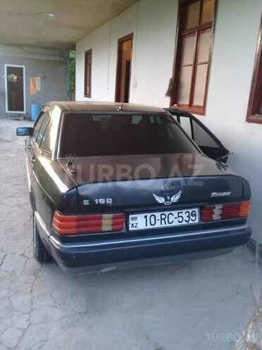 Mercedes 190 1991, 220,000 km - 2.0 l - Bakı