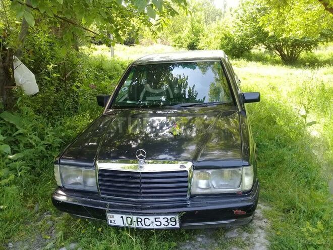 Mercedes 190 1991, 220,000 km - 2.0 l - Bakı
