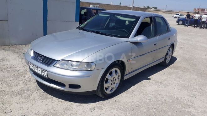 Opel Vectra 1999, 222,000 km - 2.0 l - Bakı