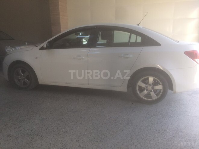 Chevrolet Cruze 2011, 215,000 km - 1.8 л - Bakı