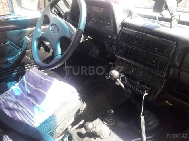 LADA (VAZ) Niva 1998, 236,900 km - 1.7 l - Astara