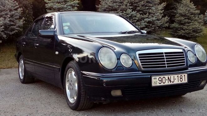 Mercedes E 240 1998, 320,000 km - 2.4 l - Bakı