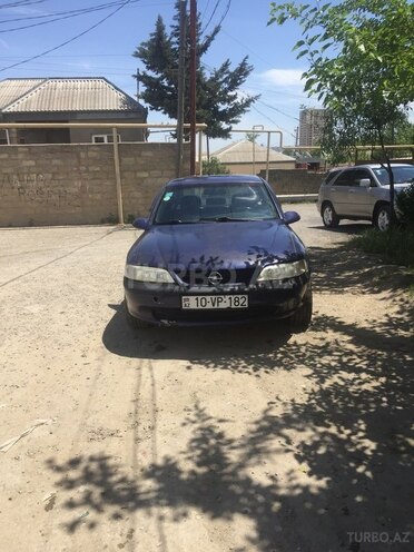 Opel Vectra 1996, 312,000 km - 2.0 l - Bakı