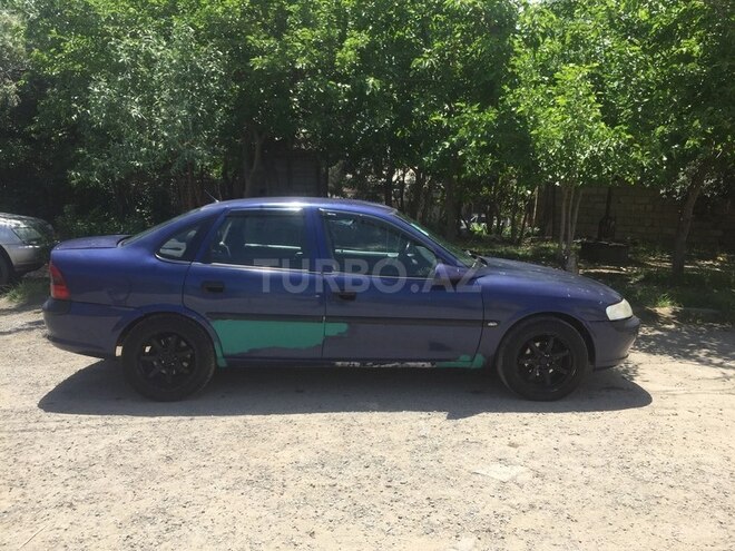 Opel Vectra 1996, 312,000 km - 2.0 l - Bakı