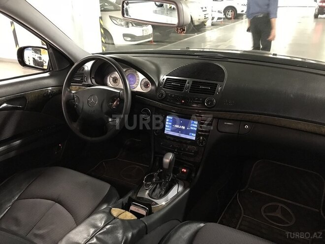 Mercedes E 240 2005, 317,000 km - 2.6 l - Bakı